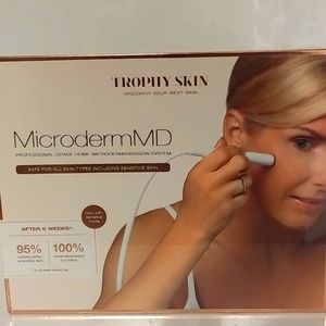 MicrodermMD Trophy Skin Microdermabrasion system